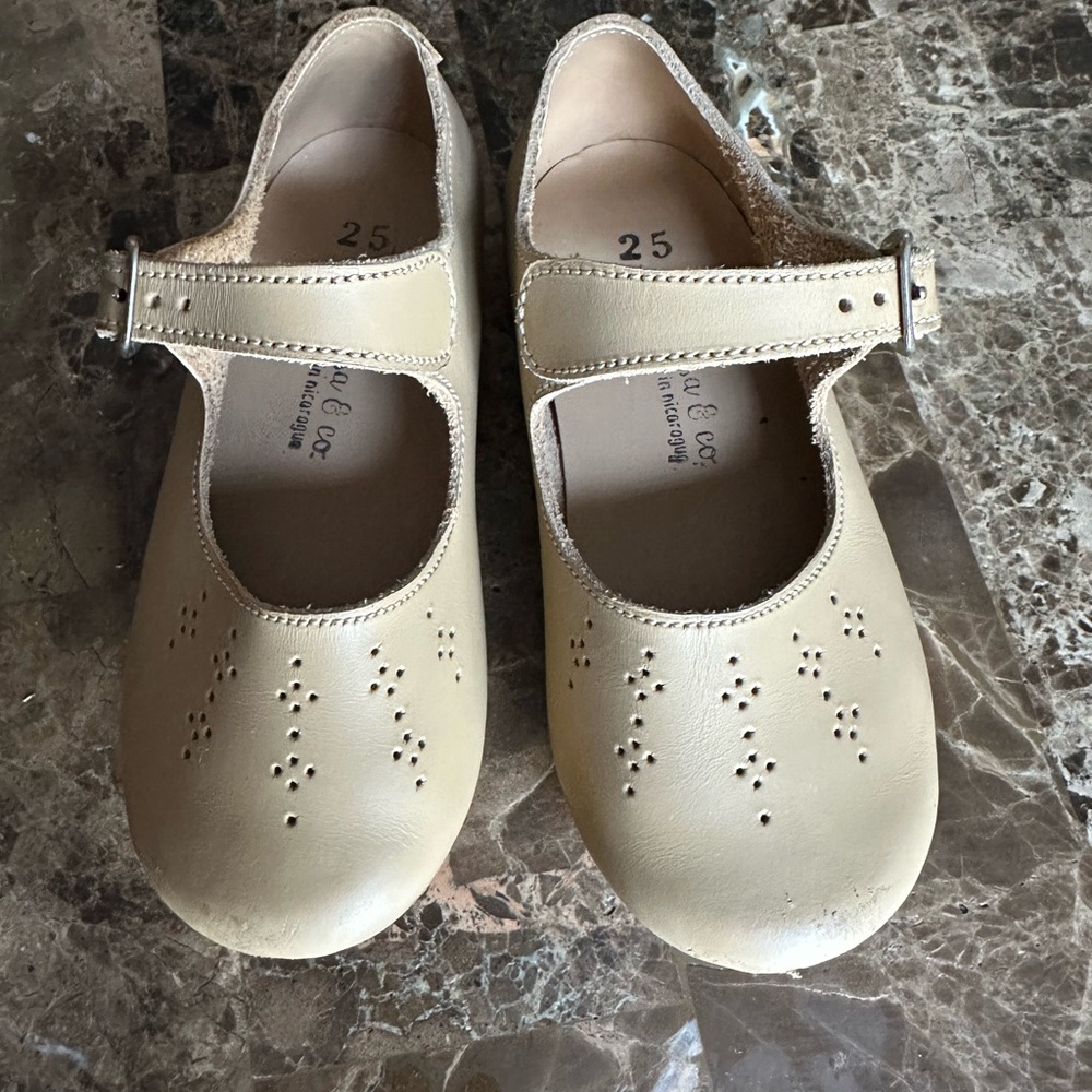 Adelisa & Co size 25 (9)